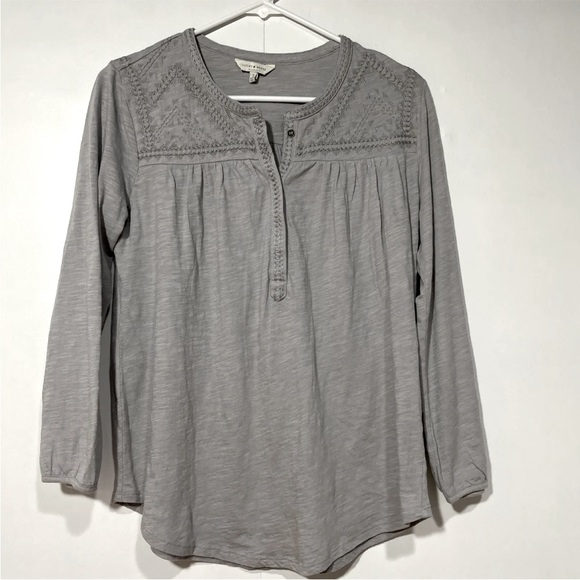 Lucky Brand Tops - Lucky Brand Half‎ Button Top Womens Small Gray Embroidered Long Sleeve Cotton